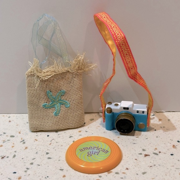 American Girl Doll Leah Accessories Set of‎ 3 - Picture 2 of 7